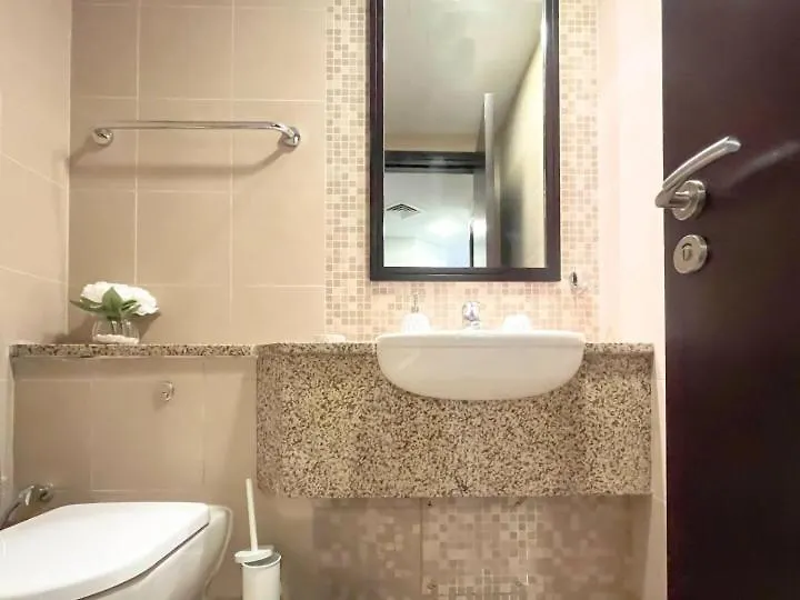 Stunning 2 Bedrooms In Central Difc Dubai Apartment
