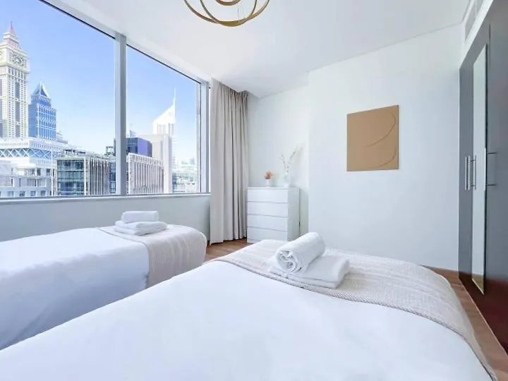 Stunning 2 Bedrooms In Central Difc Dubai Apartment